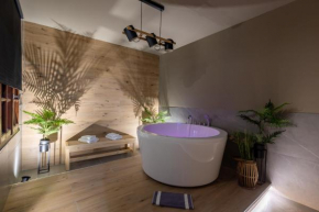 NOHO Boutique , premium living Dikeou 8